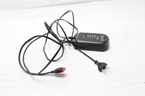 Chargeur batterie pour - de,